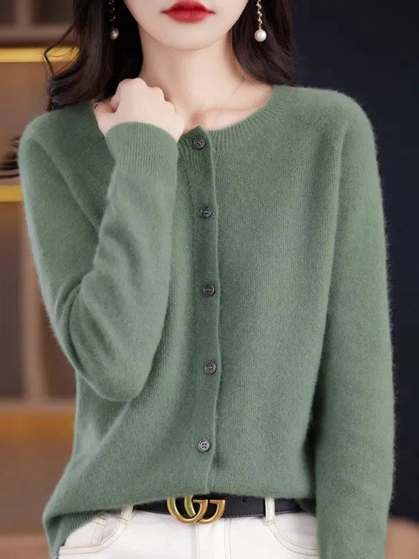 Merina Wool Cardigan – Cozy Elegance for Every Occasion