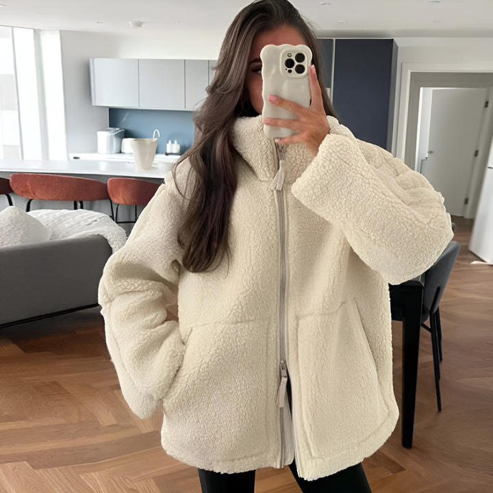 Cierra Teddy Jacket – Ultimate Warmth and Trendy Style